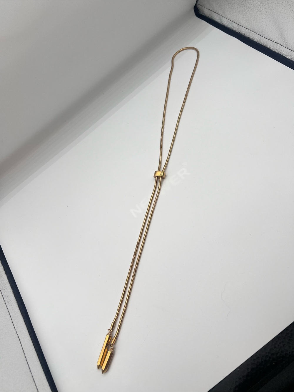 Gold pull-string necklace - Picture 6 of 6